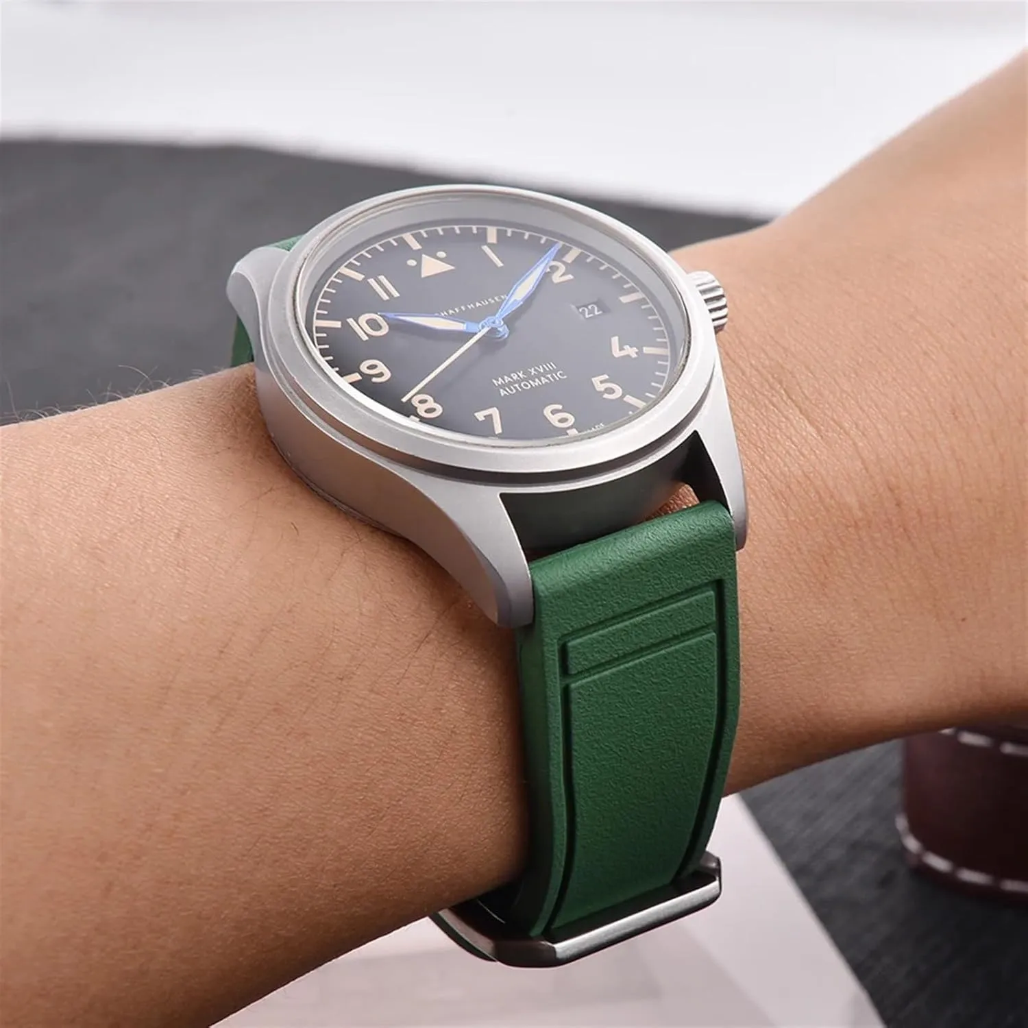 20mm 21mm 22mm Grade Fluororubber FKM Watch Strap Diving Waterproof Quick Release Watchbands
