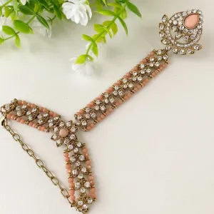Bilqees Hand Harness
