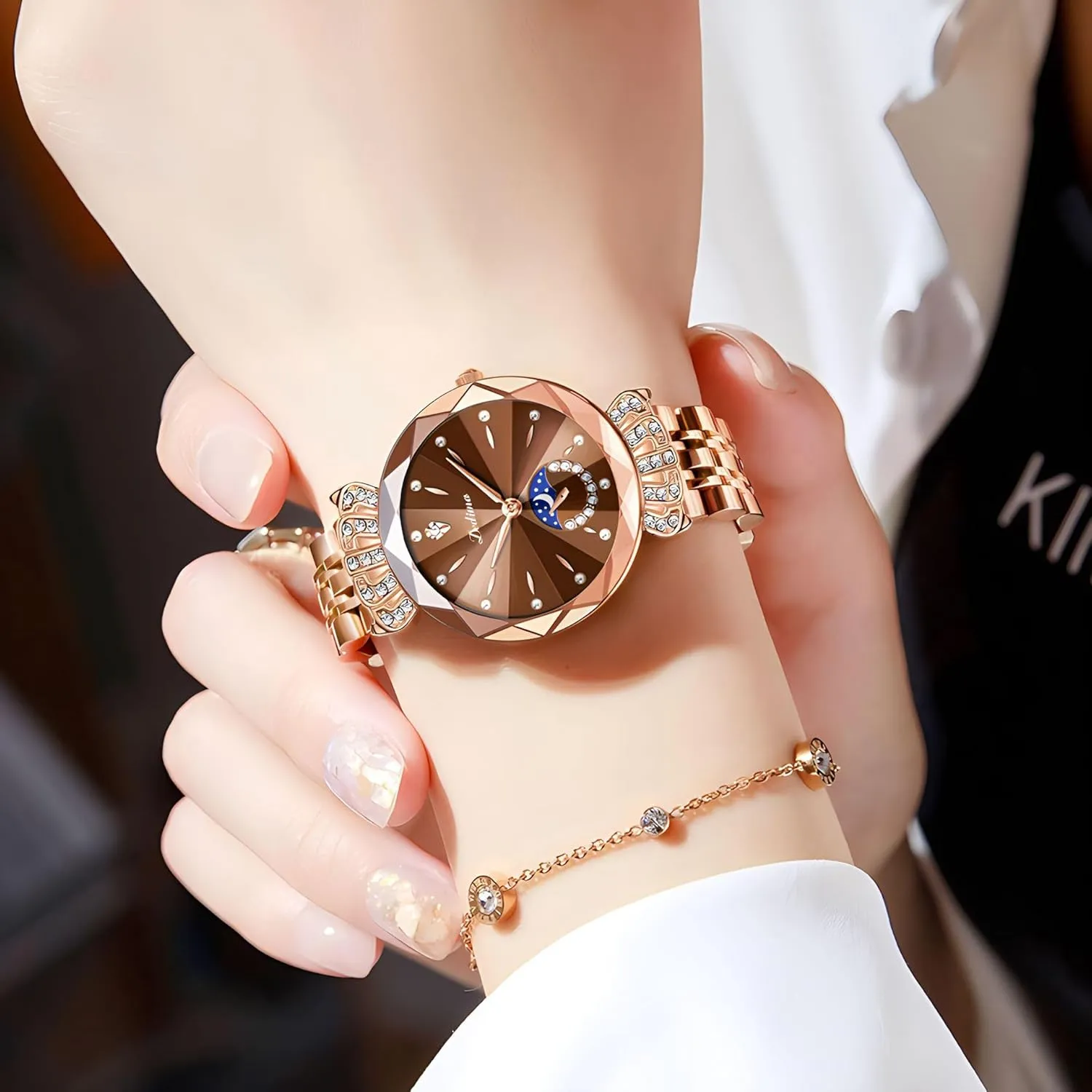 FANMIS Women's Luxury Rose Gold Watch Diamond Dial Easy Read Time Watch Elegant Dress Watch Stainless Steel Bracelet Waterproof Watch