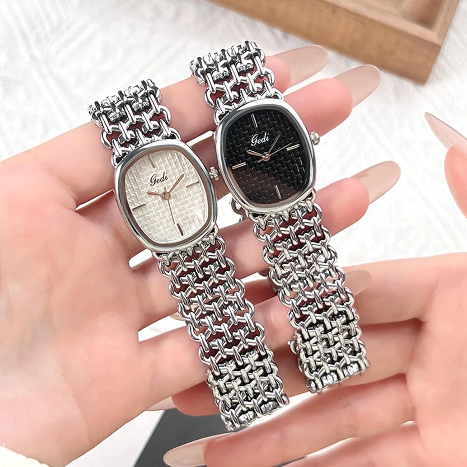 Gosasa Women's Gold Watches Vintage Bracelet Quartz Luxury Waterproof Ladies Oval Dress Chain Wrist Watch with Tools Included