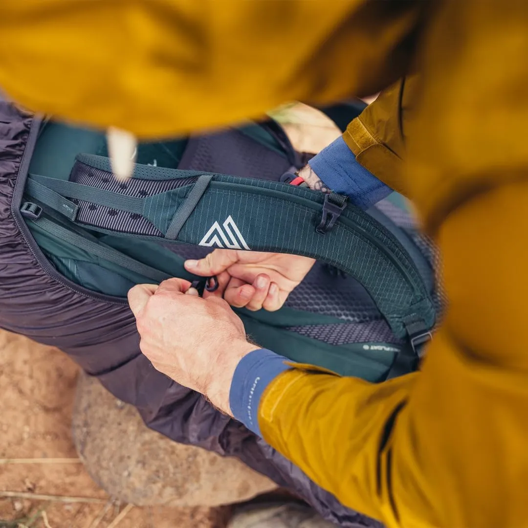 Gregory Paragon 60L Unisex Lightweight Backpacking Pack, Breathable Backpanel, Raincover Included, Water Bladder Sleeve (Reservoir not Included), Small/Medium, Cascade Green