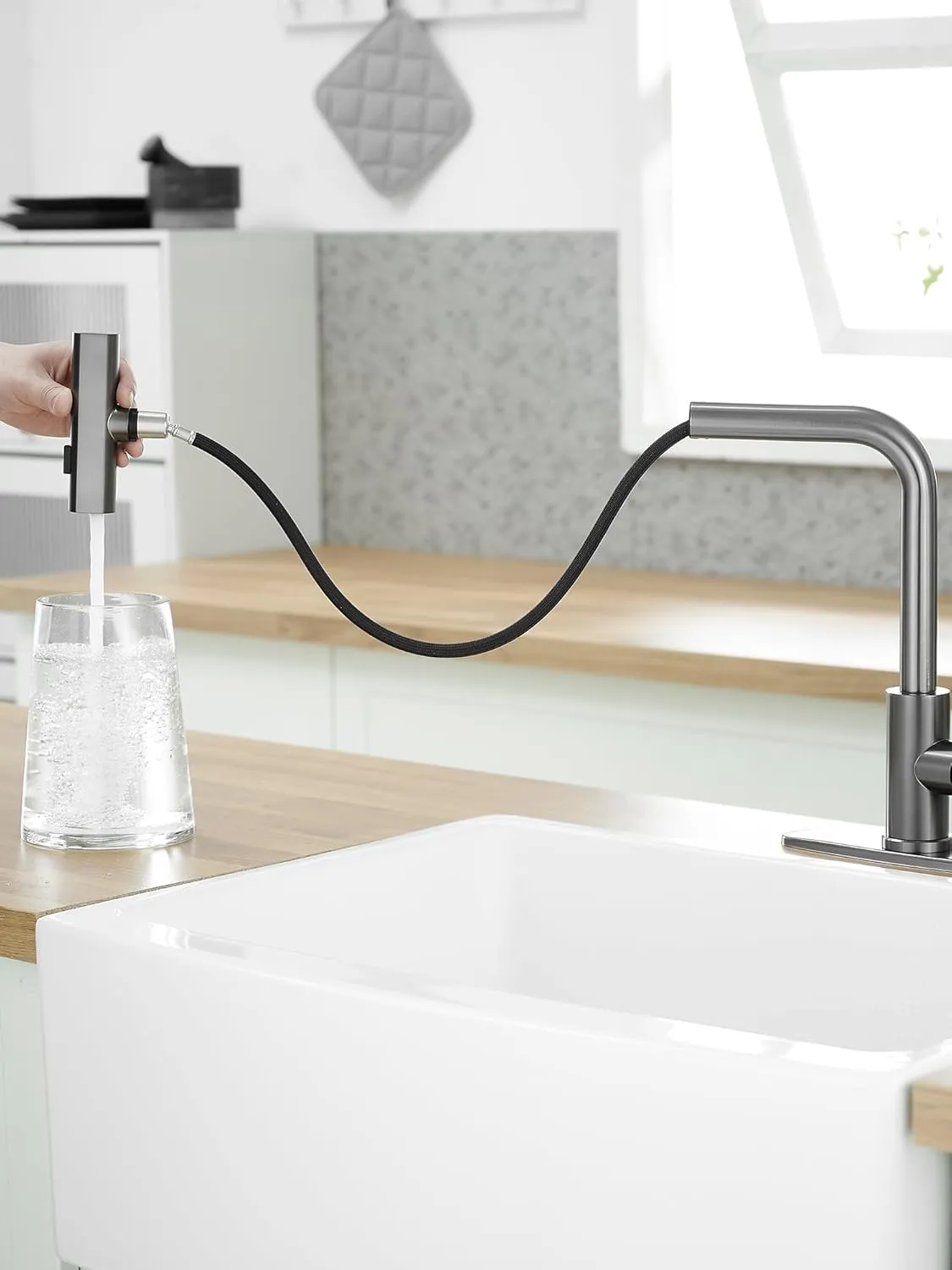 Kitchen Faucets with Pull Down Sprayer,Waterfall Kitchen Sink Faucet,Commercial Utility Stainless Steel Kitchen Faucets,Single Handle Kitchen Sink Faucet with Pull Down Sprayer for 3 Function,Grey