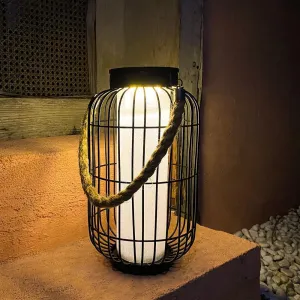 Large Outdoor Solar Lanterns Hanging Light Waterproof LED Garden Lights solar powered Retro Metal Auto On Off Table Lamp for Garden Patio Porch Lawn Pathway Walkway Tabletop Decorative(Black)