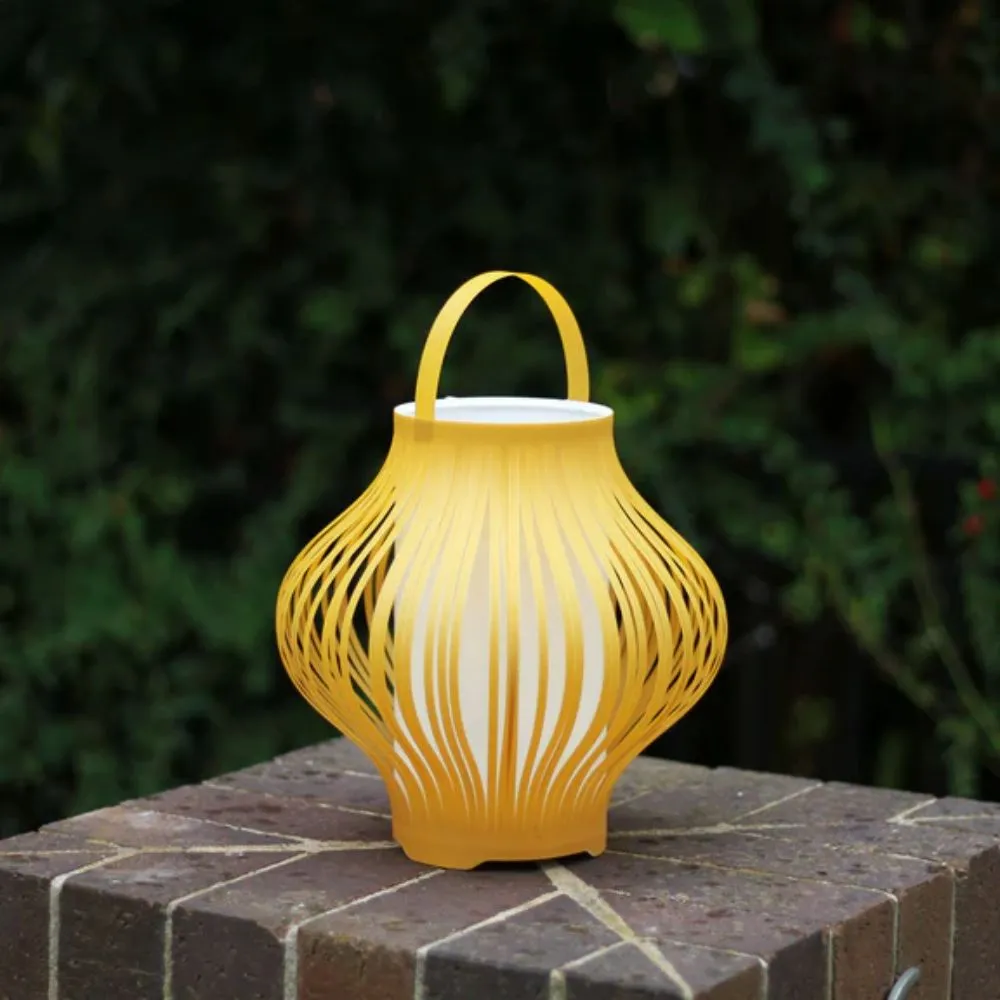 Lexi LANTERN - LED Retractable Lantern