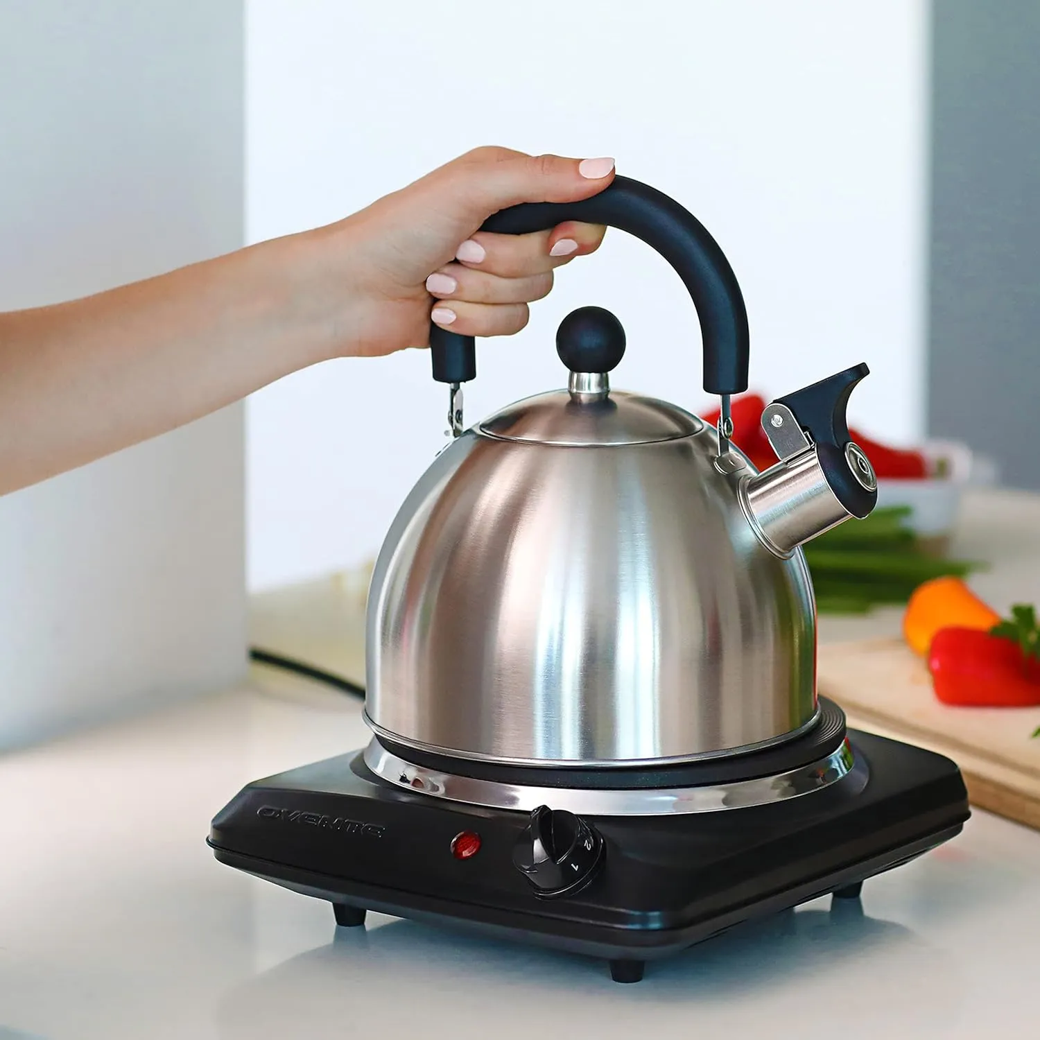 OVENTE Electric Countertop Single Burner, 1000W Cooktop with 7.25 Inch Cast Iron Hot Plate, 5 Level Temperature Control, Compact Cooking Stove and Easy to Clean Stainless Steel Base, Black BGS101B