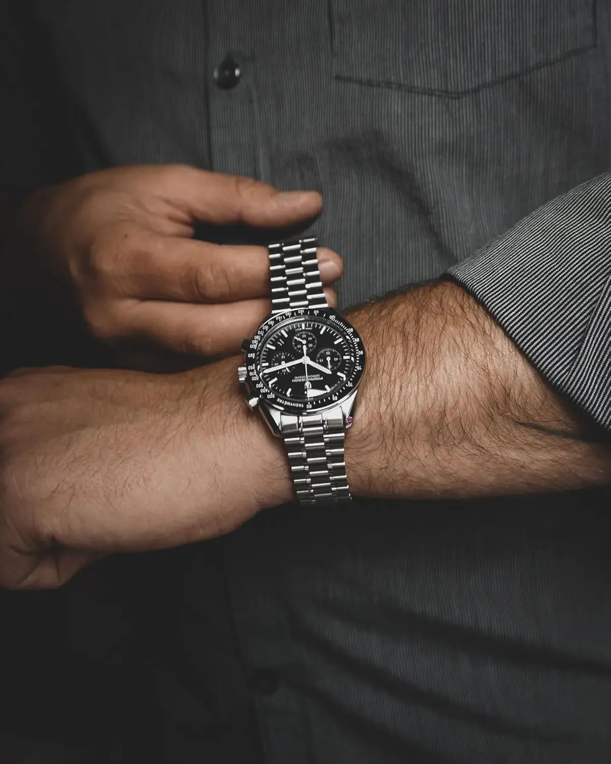 Pagani Design 1701 Men's Watch, Chronograph, VK63 Japanese Quartz Movement, Stainless Steel Bracelet, Water Resistant to 330 Feet (100 Meters), Sapphire Glass Wristwatch.