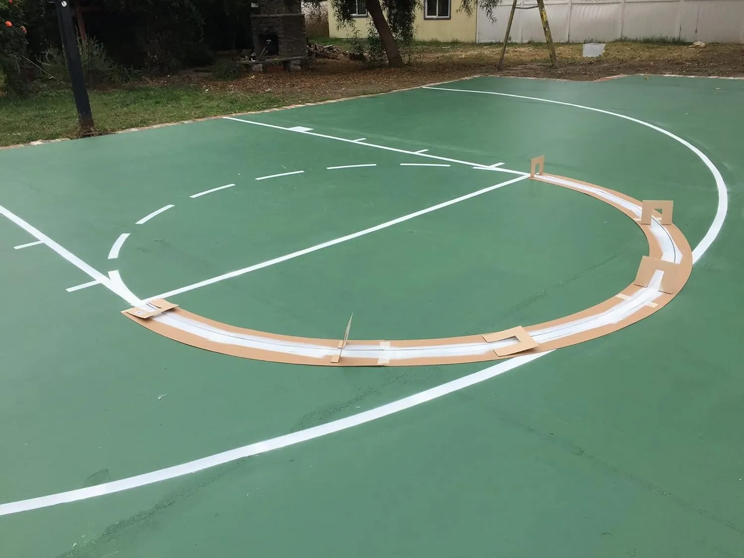 Ronan Sports Pro Kit Cardboard Basketball Court Stencil Kit | High School Regulation with Continuous Lines | Made in USA | Blue Paint Included