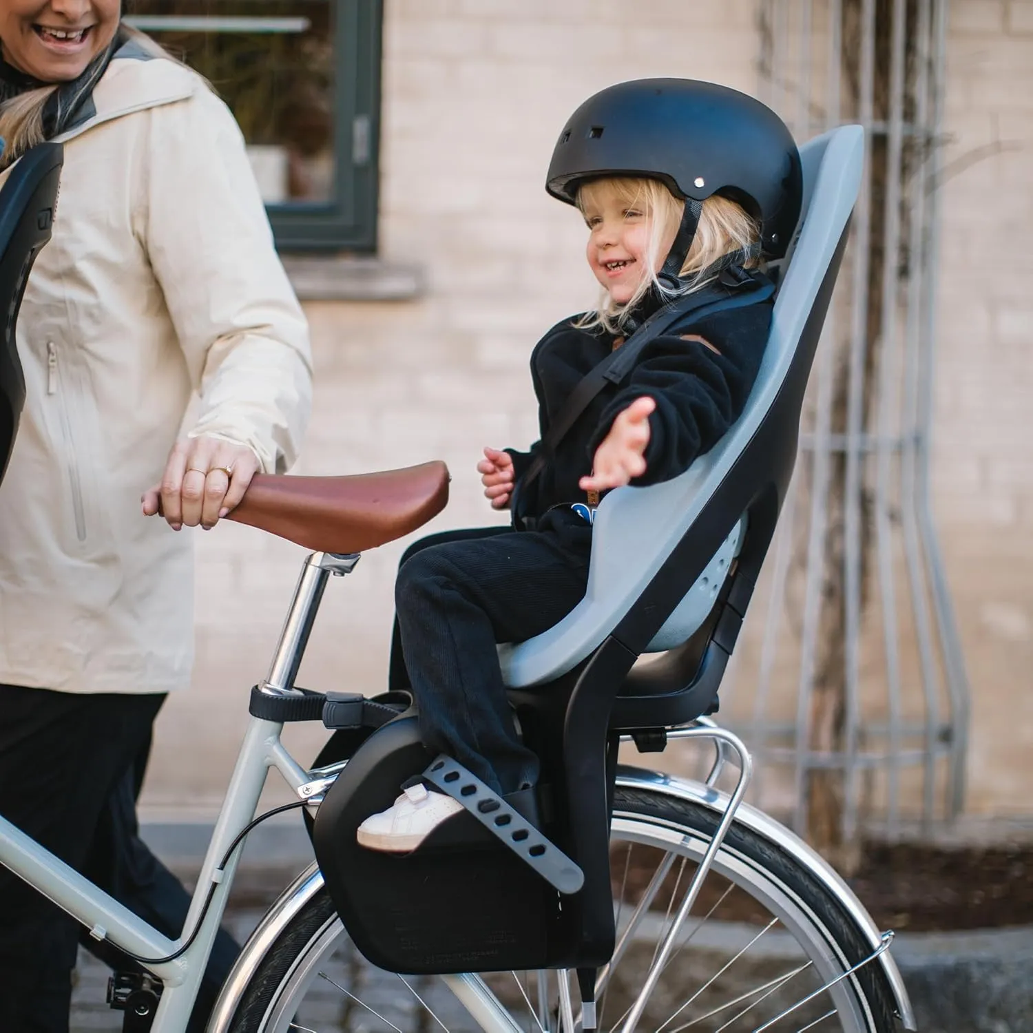 Thule Yepp 2 Maxi – Rear Rack Mounted Child Bike Seat, Lightweight